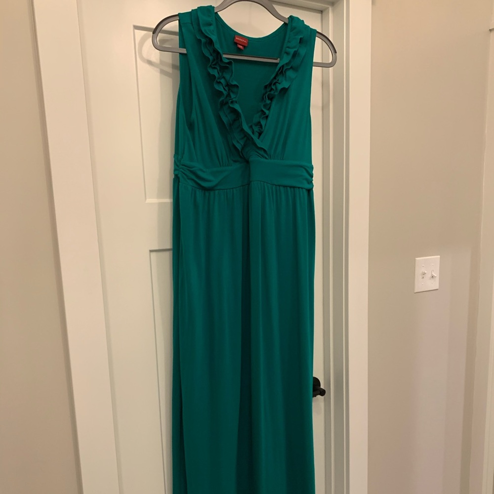 Sleeveless Ruffle Maxi